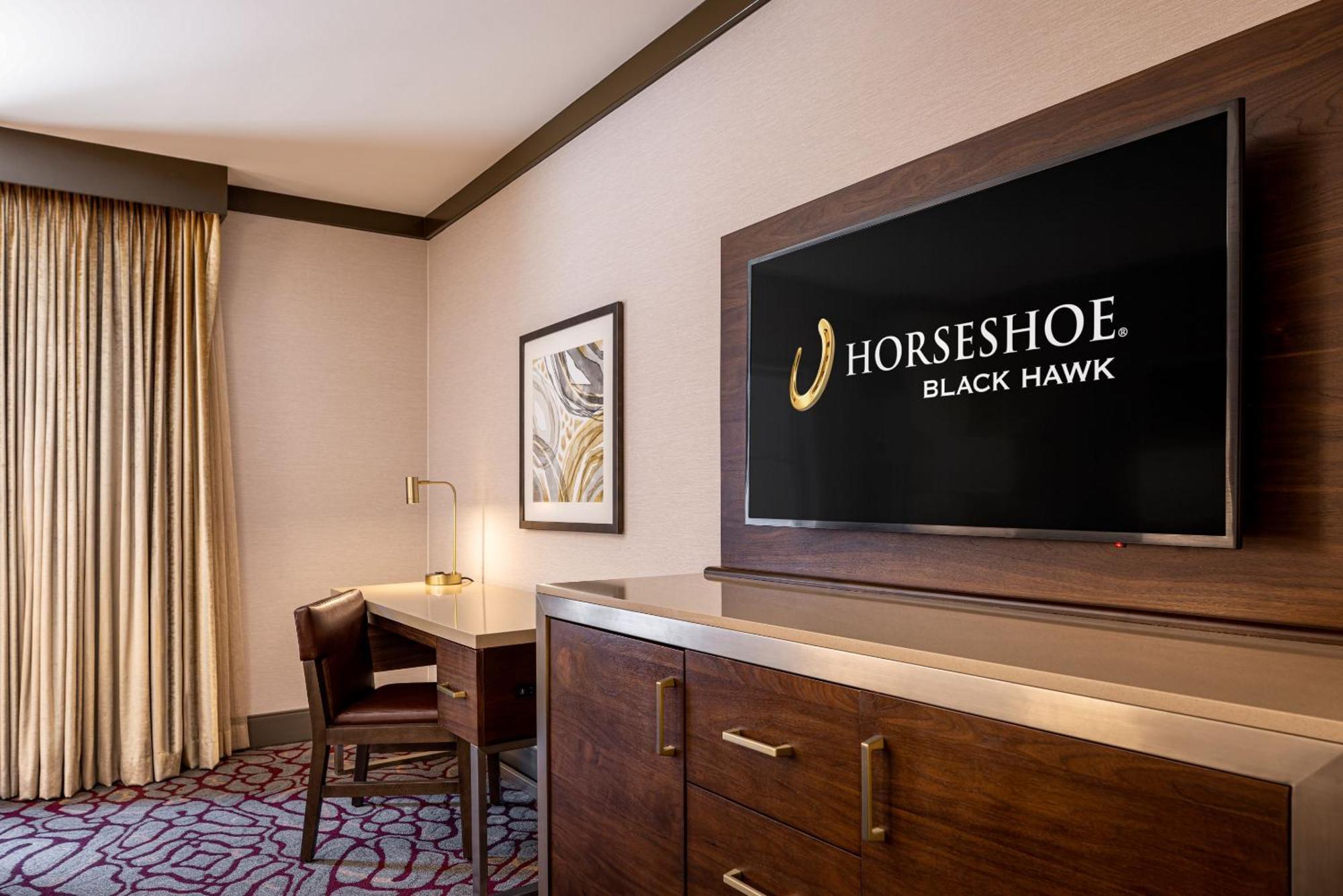 Horseshoe ブラックホーク エクステリア 写真
